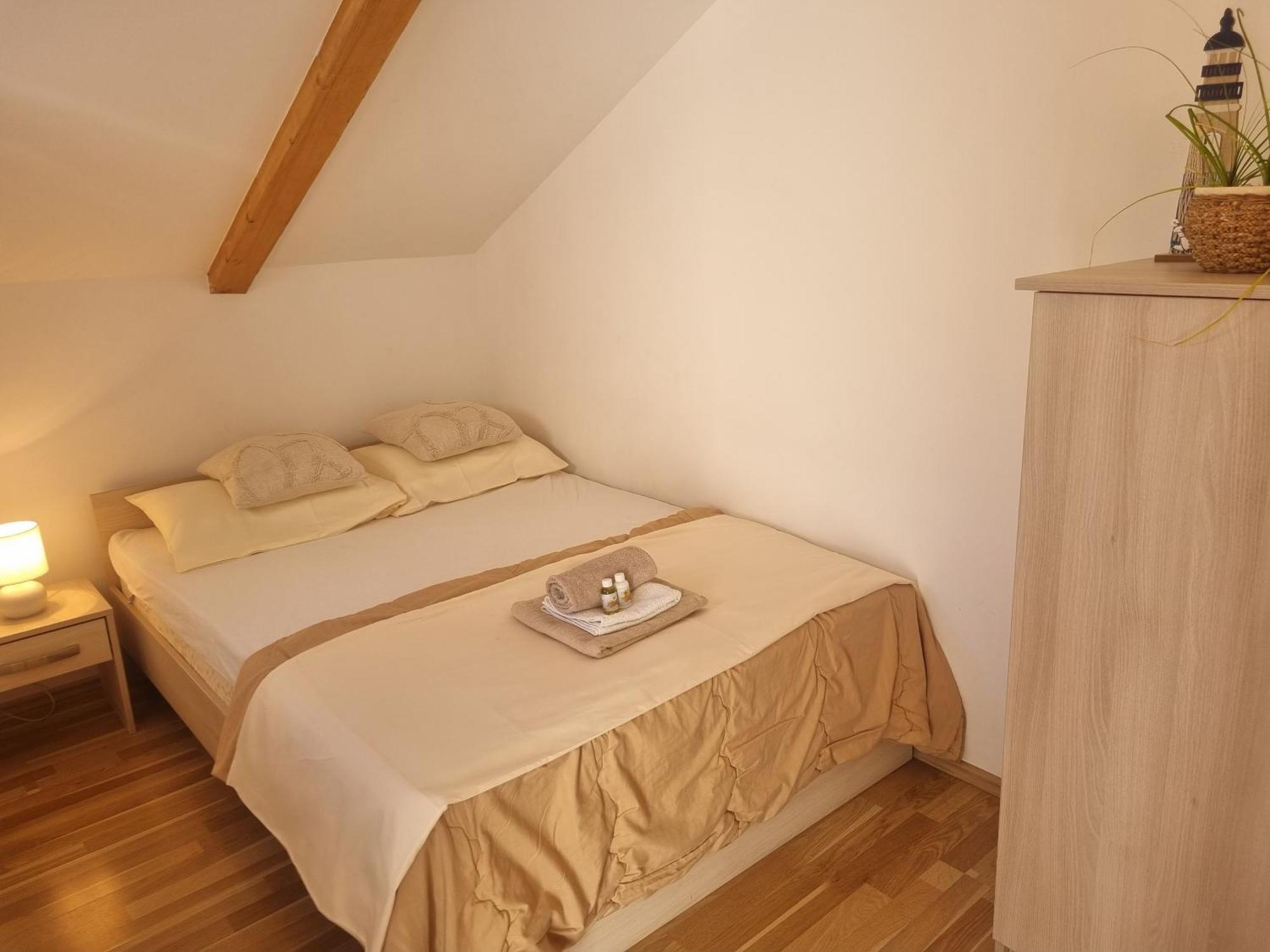 Tijana Apartament *